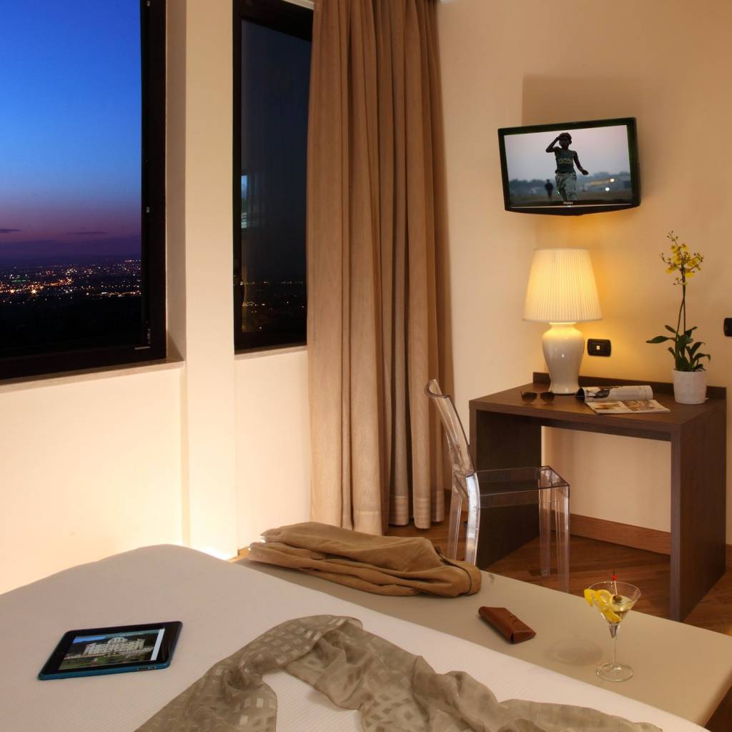 stanza-hotel-villa-mercede