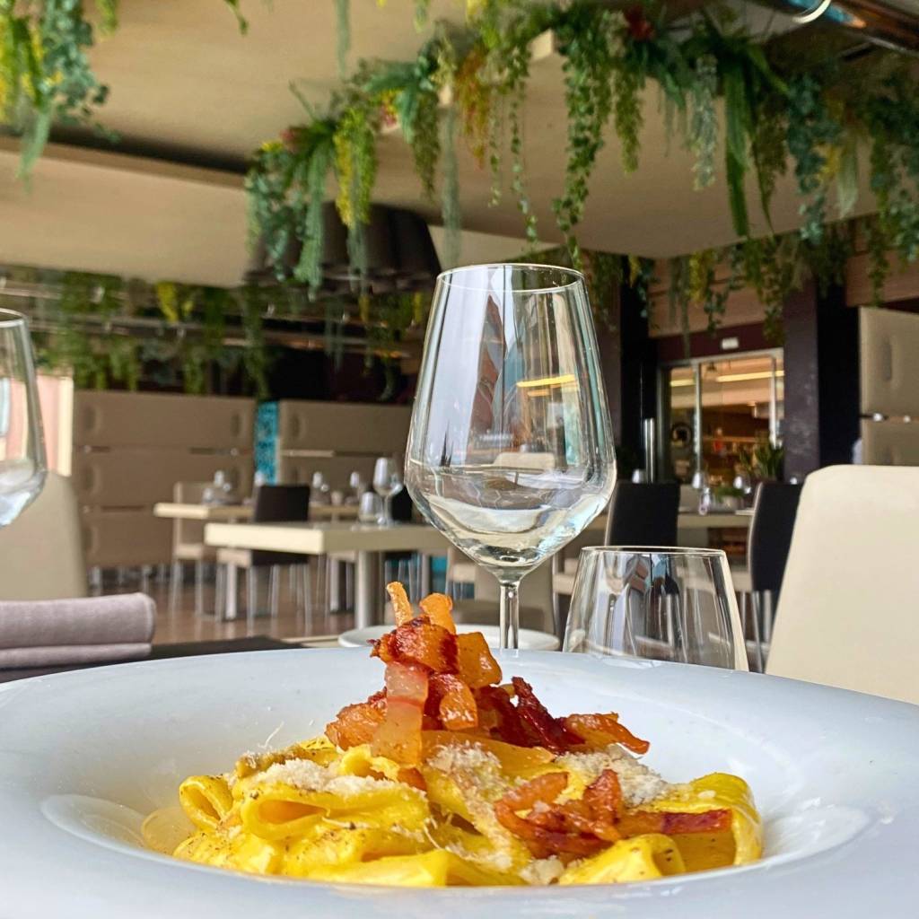 3-Cooking-Show-carbonara