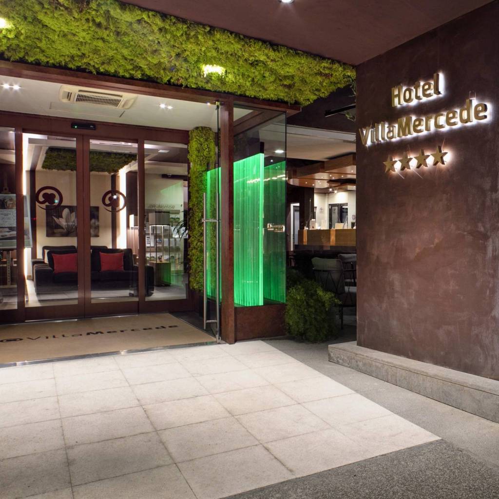foto-ingresso-hotel-villa-mercede