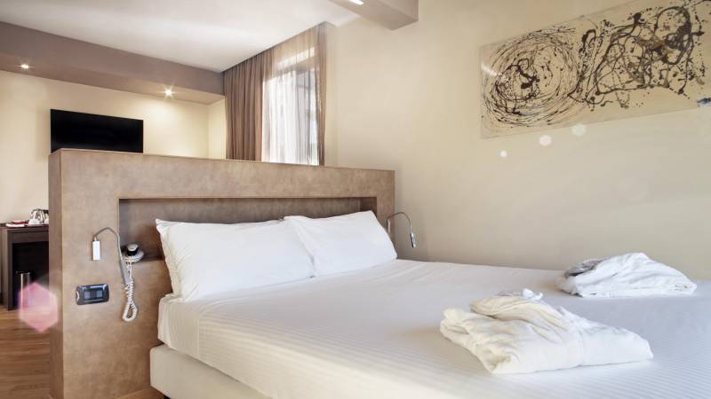 Villa-Mercede-Frascati-Suite-letto